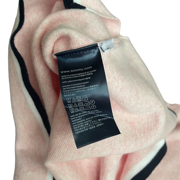 NWOT Tommy Hilfiger Oversized Bell Sleeve Letter Valentines Day Sweater (size L) - Picture 8 of 8